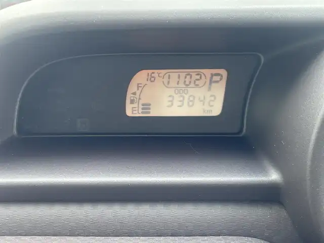 トヨタ スペイド F 三重県 2013(平25)年 3.4万km ダークバイオレットマイカメタリック 社外メモリナビ/助手席パワースライドドア/ハロゲンヘッドライト/ボディ同色電動格納ドアミラー/プライバシーガラス/リアウィンドウデフォッガー/SRSエアバック（運転席/助手席）/マニュアルエアコン/175/65R15タイヤ/　＊15インチフルホイールキャップ/リモコンキー