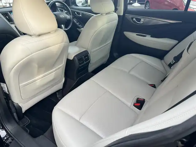 日産 スカイライン ハイブリッド 350GT typeSP クールエクスクルーシブ 山口県 2016(平28)年 4.6万km ガーネットブラック 純正メモリーナビ＆フルセグTV/＆アラウンドビューカメラ/純正フロアマット/純正ドアバイザー/純正フォグランプ/純正LEDオートライト/純正19インチアルミ/インテリジェントセーフティ/BOSEサウンドシステム/フロントパワーシート/　＆シートヒーター/ビルトインETC