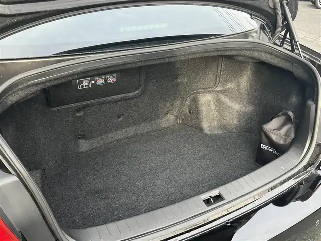 日産 スカイライン ハイブリッド 350GT typeSP クールエクスクルーシブ 山口県 2016(平28)年 4.6万km ガーネットブラック 純正メモリーナビ＆フルセグTV/＆アラウンドビューカメラ/純正フロアマット/純正ドアバイザー/純正フォグランプ/純正LEDオートライト/純正19インチアルミ/インテリジェントセーフティ/BOSEサウンドシステム/フロントパワーシート/　＆シートヒーター/ビルトインETC