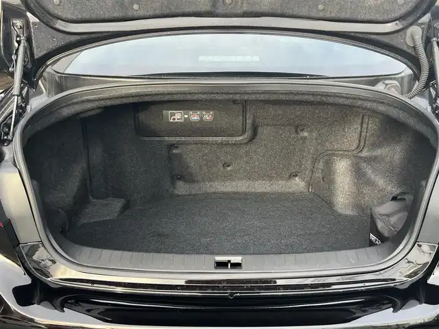 日産 スカイライン ハイブリッド 350GT typeSP クールエクスクルーシブ 山口県 2016(平28)年 4.6万km ガーネットブラック 純正メモリーナビ＆フルセグTV/＆アラウンドビューカメラ/純正フロアマット/純正ドアバイザー/純正フォグランプ/純正LEDオートライト/純正19インチアルミ/インテリジェントセーフティ/BOSEサウンドシステム/フロントパワーシート/　＆シートヒーター/ビルトインETC