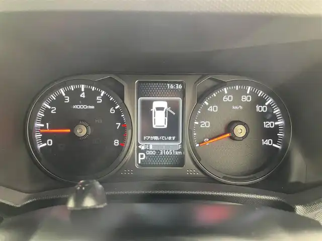 ダイハツ タフト G クロムベンチャー 滋賀県 2021(令3)年 3.2万km フォレストカーキメタリック 禁煙車/社外ナビ/（CD/USB/Bluetooth/フルセグTV）/バックカメラ/前方ドライブレコーダー/ガラスルーフ/ETC/クリアランスソナー/衝突被害軽減ブレーキ/前席シートヒーター/LEDヘッドライト/フォグランプ/オートヘッドライト/革巻きステアリング/ステアリングリモコン/電動パーキングブレーキ/オートホールドブレーキ/USB充電/社外フロアマット/オートリトラーミラー/プッシュスタート
