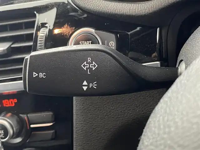 ＢＭＷ Ｘ３ xDrive20d Mスポーツ 福井県 2015(平27)年 6.7万km 白 純正ナビ/CD/DVD/Bluetooth/バックカメラ/アダプティブクルーズコントロール/パドルシフト/ヘッドアップディスプレイ/フォグランプ/オートライト/ドラレコ/本革黒シート/スペアキー/スマートキー/ETC