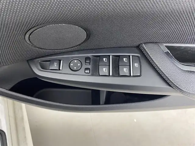 ＢＭＷ Ｘ３ xDrive20d Mスポーツ 福井県 2015(平27)年 6.7万km 白 純正ナビ/CD/DVD/Bluetooth/バックカメラ/アダプティブクルーズコントロール/パドルシフト/ヘッドアップディスプレイ/フォグランプ/オートライト/ドラレコ/本革黒シート/スペアキー/スマートキー/ETC