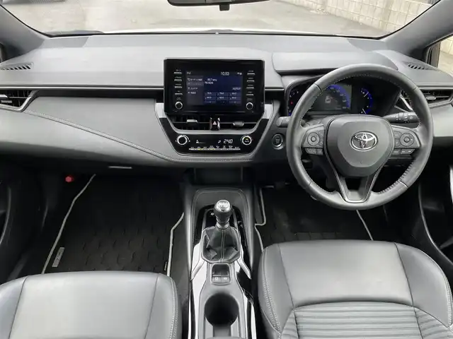 トヨタ カローラツーリング ダブルバイビー 愛知県 2019(令1)年 3.4万km ホワイトパールクリスタルシャイン ６F/ワンオーナー/ディスプレイオーディオ/ナビ/BT/バックカメラ/スマートキー２/ビルトインETC/ハーフレザー/プリクラッシュ/レーダークルーズ/レーンキープ/オートハイビーム/ドラレコ/クリアランスソナー/オートホールド/取説/保証書