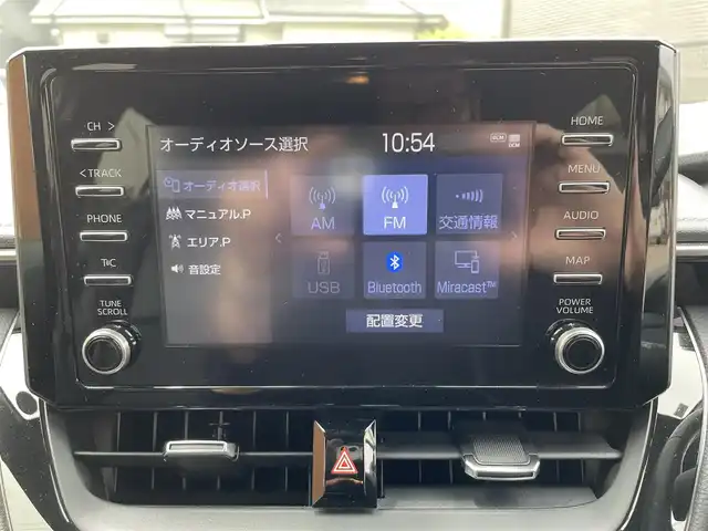 トヨタ カローラツーリング ダブルバイビー 愛知県 2019(令1)年 3.4万km ホワイトパールクリスタルシャイン ６F/ワンオーナー/ディスプレイオーディオ/ナビ/BT/バックカメラ/スマートキー２/ビルトインETC/ハーフレザー/プリクラッシュ/レーダークルーズ/レーンキープ/オートハイビーム/ドラレコ/クリアランスソナー/オートホールド/取説/保証書
