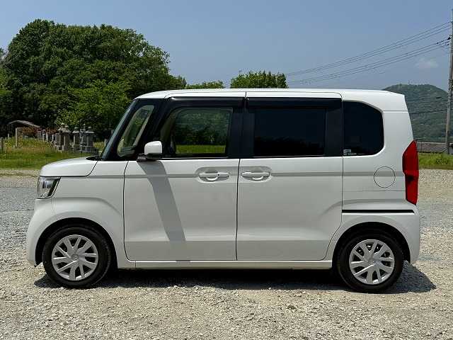 ホンダ Ｎ ＢＯＸ L 兵庫県 2021(令3)年 1.3万km パール ワンオーナー/純正ナビ/フルセグTV/バックモニター/純正ドライブレコーダー（F/R）/パワースライドドア/LEDヘッドライト/レーダークルーズ/レーンキープアシスト/ETC/プッシュスタート/スマートキー2個/走行中TV視聴可能