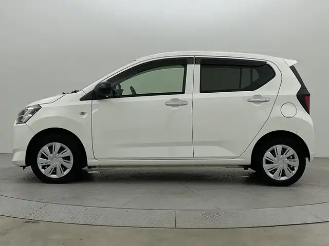 ダイハツ ミラ イース X SAⅢ 新潟県 2019(令1)年 5.1万km ホワイト ４WD/スマートアシストIII/社外オーディオ/　　FM/AM/USB/AUX/LEDヘッドライト/オートマチックハイビーム/ヘッドライトレベライザー/アイドリングストップ/スチールホイール付スタッドレスタイヤ車載/　　155/65/R14/6ミリ/電動格納ミラー/ドアバイザー/フロアマット/リモコンキー/ETC