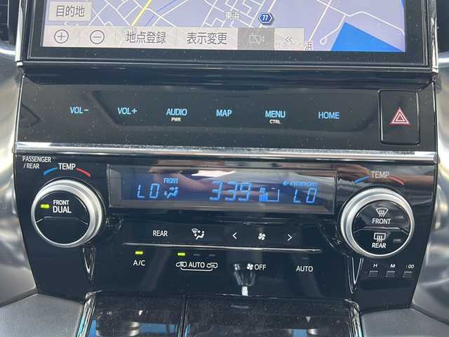 トヨタ アルファード S Cパッケージ 沖縄県 2018(平30)年 2万km ホワイトパールクリスタルシャイン 純正１０型ナビ/（ＡＭ／ＦＭ／ＣＤ／ＤＶＤ／ＢＴ）/フルセグＴＶ/ムーンルーフ/バックモニター/両側パワスラ/純正後席モニター/コーナーセンサー/パワーバックドア/シートヒーター/オットマン/パワーシート/衝突軽減/スマートキー/クルコン/ドラレコ/純正フロアマット/純正ドラレコ/スペアキー
