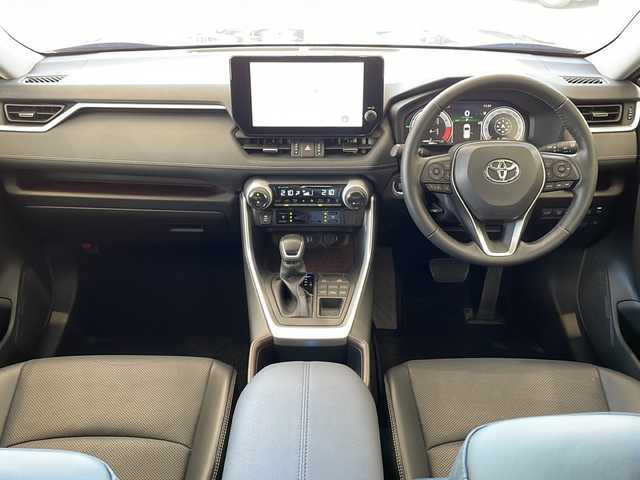 トヨタ ＲＡＶ４ G 秋田県 2022(令4)年 1.2万km グレーメタリック 純正ナビ/・フルセグテレビ/・ミラーキャスト/・USB/・BT/・ラジオ/ETC2・0/運転席電動シート/運転席シートメモリー/電動格納ミラー/全席パワーウィンドウ/サイドミラー純正ブルーレンズ/電動リアゲート/アラウンドビューモニター/ステアリングヒーター/ステアリングスイッチ/前席ベンチレーション・シートヒーター/走行モード切替機能/純正ドライブレコーダー/クルーズコントロール/衝突軽減装置/車線逸脱警報装置/横滑り防止装置/純正フロアマット