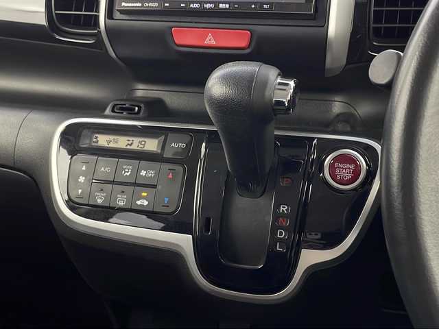 ホンダ Ｎ ＢＯＸ カスタム G Lパッケージ 宮城県 2015(平27)年 7.2万km プレミアムホワイトパールⅡ 両側パワースライドドア/純正ナビ/(AM/FM/CD/HDMI/SD/iPod)/Bluetooth/フルセグTV/USB入力端子/DVD再生機能/バックカメラ/ETC/前方ドライブレコーダー/プッシュスタート/スマートキー/オートライト/フォグランプ/社外フロアマット/社外15インチアルミホイール