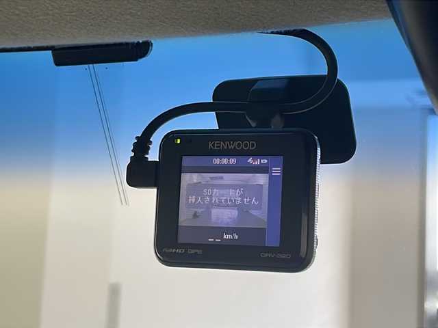 ホンダ Ｎ ＢＯＸ カスタム G Lパッケージ 宮城県 2015(平27)年 7.2万km プレミアムホワイトパールⅡ 両側パワースライドドア/純正ナビ/(AM/FM/CD/HDMI/SD/iPod)/Bluetooth/フルセグTV/USB入力端子/DVD再生機能/バックカメラ/ETC/前方ドライブレコーダー/プッシュスタート/スマートキー/オートライト/フォグランプ/社外フロアマット/社外15インチアルミホイール