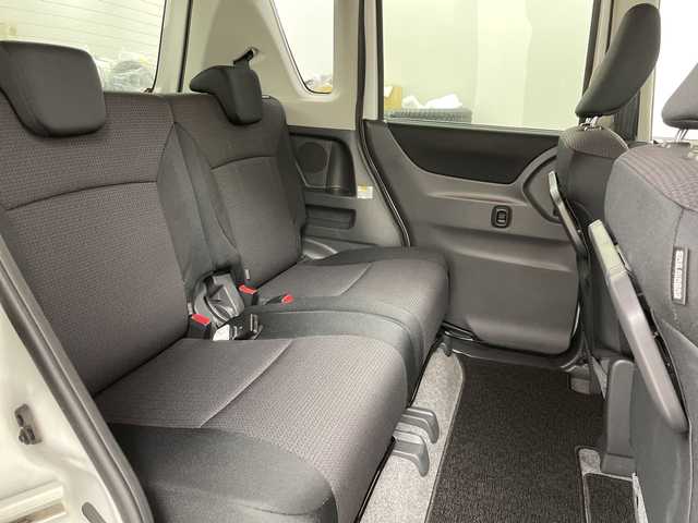 スズキ ソリオ X 道央・札幌 2014(平26)年 5.9万km パールホワイト 4WD/レーダーブレーキサポートll/純正ナビ/(AM/FM/CD/ワンセグ)/クルーズコントロール/片側パワースライドドア/シートヒーター/電格ミラー/ドアバイザー/横滑り防止/プッシュスタート/スマートキー