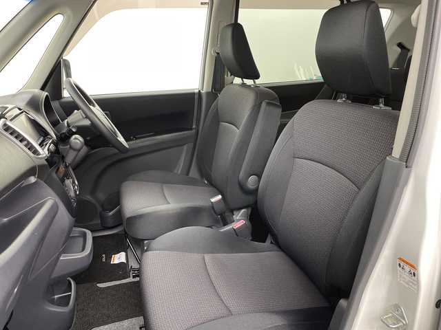 スズキ ソリオ X 道央・札幌 2014(平26)年 5.9万km パールホワイト 4WD/レーダーブレーキサポートll/純正ナビ/(AM/FM/CD/ワンセグ)/クルーズコントロール/片側パワースライドドア/シートヒーター/電格ミラー/ドアバイザー/横滑り防止/プッシュスタート/スマートキー