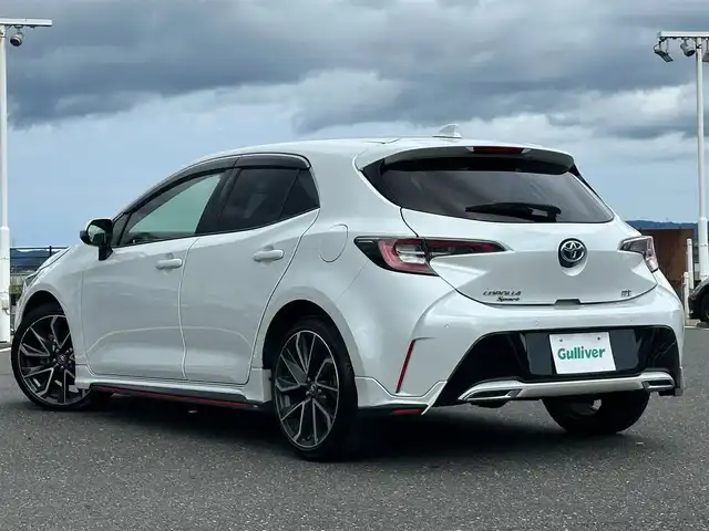トヨタ カローラ スポーツ ハイブリッドG Z 島根県 2022(令4)年 3.3万km プラチナホワイトパールマイカ 登録時走行距離32321km/純正ディスプレイオーディオ（ナビ有）/(AM/FM/USB/BT/Mira Cast)/フルセグテレビ/バックカメラ/ビルトインETC/ドライブレコーダー前後/前席シートヒーター/衝突軽減ブレーキ/コーナーセンサー/レーダークルーズコントロール/レーンキープアシスト/オートハイビーム/LEDオートヘッドライト/ブラインドスポットモニター/純正フロアマット/純正18インチAW