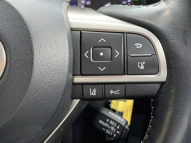 レクサス ＲＸ 450h バージョンL 新潟県 2016(平28)年 9.3万km ソニッククォーツ 純正ナビ/（DTV/DVD/Bluetooth）/衝突軽減/レーンキープアシスト/クルーズコントロール/BSM/コーナーセンサー/ETC2.0/ステアリングスイッチ/ステアリングヒーター/本革シート/メモリーシート/パワーシート/エアシート/シートヒーター/パワーバックドア/LEDヘッドライト/フォグランプ/シーケンシャルウィンカー/フォグランプ/オートハイビーム/ウィンカーミラー/電格ミラー/スペアキー