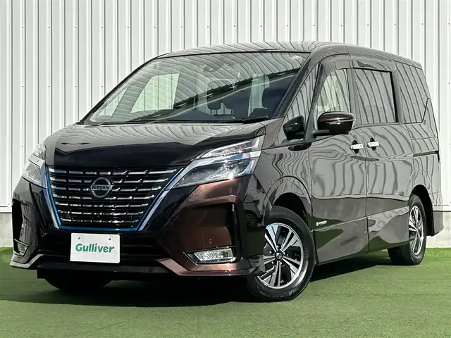 日産 セレナ e－パワー ハイウェイスター V 香川県 2022(令4)年 3.8万km インペリアルアンバーP 純正10インチナビゲーション/プロパイロット（レーダークルーズコントロール）/アラウンドビューモニター/クリアランスソナー（前後）/両側パワースライドドア/デジタルインナーミラー/衝突被害軽減ブレーキ/車線逸脱警報/踏み間違い衝突防止アシスト/オートホールド付きパーキングアシスト/ビルトインETC/ドライブレコーダー（前後）/LEDオートライト/LEDフォグランプ/オートハイビーム/15インチアルミホイール/電動格納ミラー（ウィンカー付）/後席サンシェード/パーソナルテーブル（後席）/スマートキー/プッシュスタート