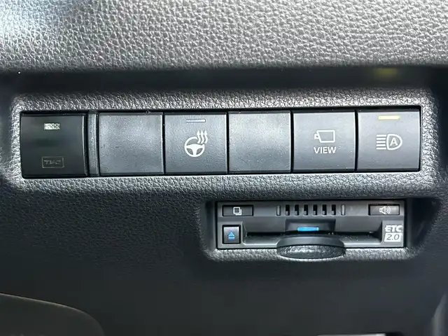 トヨタ ＲＡＶ４ アドベンチャー 福島県 2022(令4)年 1.7万km アーバンカーキ トヨタセーフティセンス/プリクラッシュセーフティ/レーダークルーズコントロール/レーントレーシングアシスト/レーンディパーチャーアラート/オートマチックハイビーム/ロードサインアシスト/ブラインドスポットモニター/リヤクロストラフィックアラート/パーキングサポートブレーキ/純正ディスプレイオーディオ/【USB/BT/TV/Miracast/ナビ機能】/パノラミックビューモニター/ビルトインETC2.0/前席シートヒーター/前席ベンチレーション/ステアリングヒーター/ステアリングリモコン/運転席パワーシート/運転席シートメモリー/LEDオートライト/LEDフォグランプ/社外フロアマット/純正ドアバザー