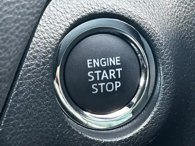 トヨタ ＲＡＶ４ アドベンチャー 福島県 2022(令4)年 1.7万km アーバンカーキ トヨタセーフティセンス/プリクラッシュセーフティ/レーダークルーズコントロール/レーントレーシングアシスト/レーンディパーチャーアラート/オートマチックハイビーム/ロードサインアシスト/ブラインドスポットモニター/リヤクロストラフィックアラート/パーキングサポートブレーキ/純正ディスプレイオーディオ/【USB/BT/TV/Miracast/ナビ機能】/パノラミックビューモニター/ビルトインETC2.0/前席シートヒーター/前席ベンチレーション/ステアリングヒーター/ステアリングリモコン/運転席パワーシート/運転席シートメモリー/LEDオートライト/LEDフォグランプ/社外フロアマット/純正ドアバザー