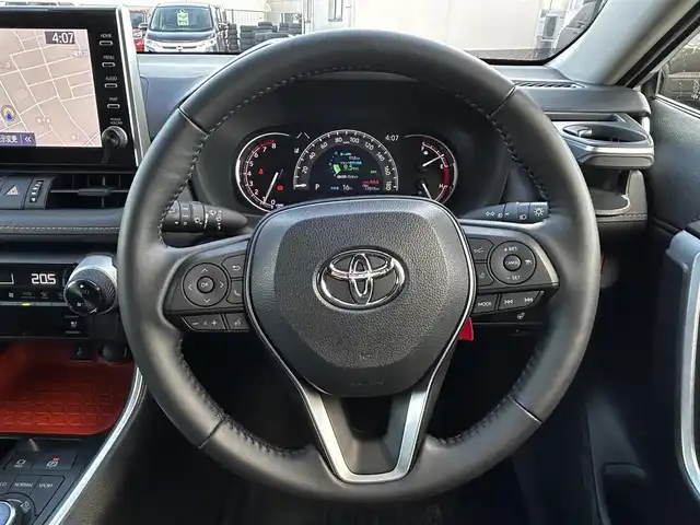 トヨタ ＲＡＶ４ アドベンチャー 福島県 2022(令4)年 1.7万km アーバンカーキ トヨタセーフティセンス/プリクラッシュセーフティ/レーダークルーズコントロール/レーントレーシングアシスト/レーンディパーチャーアラート/オートマチックハイビーム/ロードサインアシスト/ブラインドスポットモニター/リヤクロストラフィックアラート/パーキングサポートブレーキ/純正ディスプレイオーディオ/【USB/BT/TV/Miracast/ナビ機能】/パノラミックビューモニター/ビルトインETC2.0/前席シートヒーター/前席ベンチレーション/ステアリングヒーター/ステアリングリモコン/運転席パワーシート/運転席シートメモリー/LEDオートライト/LEDフォグランプ/社外フロアマット/純正ドアバザー