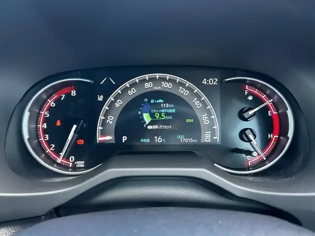 トヨタ ＲＡＶ４ アドベンチャー 福島県 2022(令4)年 1.7万km アーバンカーキ トヨタセーフティセンス/プリクラッシュセーフティ/レーダークルーズコントロール/レーントレーシングアシスト/レーンディパーチャーアラート/オートマチックハイビーム/ロードサインアシスト/ブラインドスポットモニター/リヤクロストラフィックアラート/パーキングサポートブレーキ/純正ディスプレイオーディオ/【USB/BT/TV/Miracast/ナビ機能】/パノラミックビューモニター/ビルトインETC2.0/前席シートヒーター/前席ベンチレーション/ステアリングヒーター/ステアリングリモコン/運転席パワーシート/運転席シートメモリー/LEDオートライト/LEDフォグランプ/社外フロアマット/純正ドアバザー