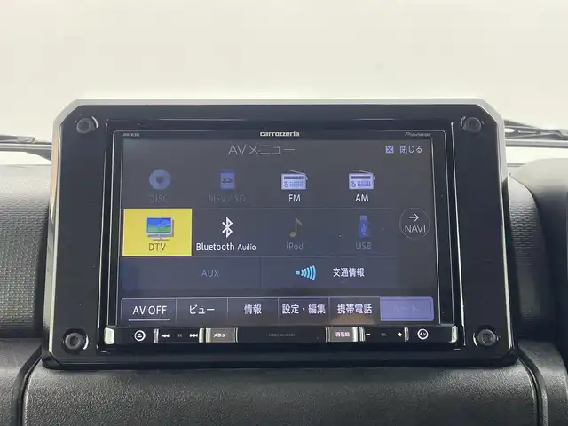 スズキ ジムニー XC 群馬県 2025(令7)年 0.1千km ミディアムグレー 届出済未使用車(登録時走行距離：7km)/＝＝＝＝＝/届出済未使用車　スズキセーフティサポート　ＬＥＤヘッドライト　純正１６インチアルミホイール　シートヒーター　クルーズコントロール　４ＷＤ　コーナーセンサー　ＥＴＣ　オートマチックハイビーム　スマートキ