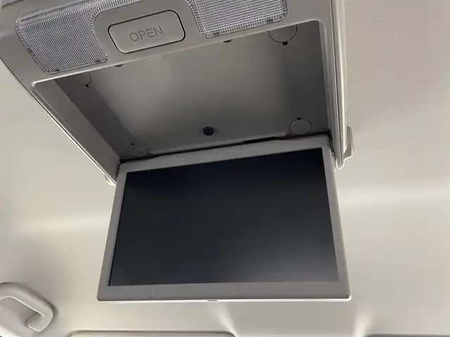 ホンダ オデッセイ アブソルート ホンダセンシング 埼玉県 2019(令1)年 6.2万km プレミアムヴィーナスブラックP 禁煙　純正９型ナビ　Ｂカメラ　９型後席モニター　両側電動　ＥＴＣ　オットマン　Ｂｌｕｅｔｏｏｔｈ　ＴＶ　前後ドライブレコーダー　レーダークルーズコントロール　レーンキープアシスト　衝突軽減システム