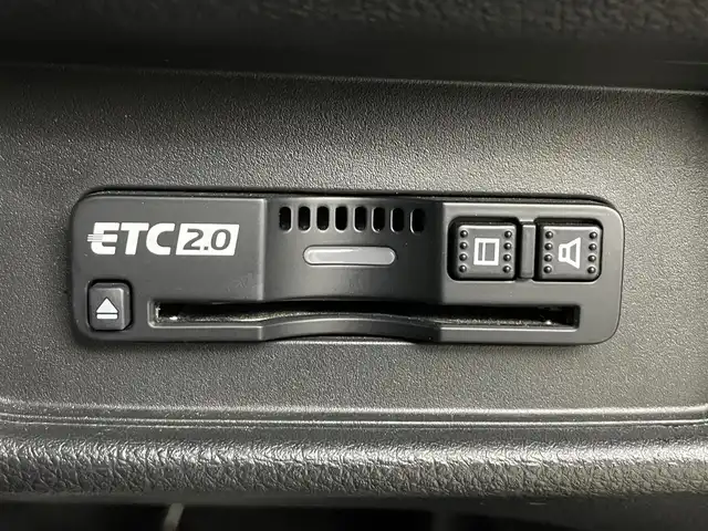 ホンダ オデッセイ アブソルート ホンダセンシング 埼玉県 2019(令1)年 6.2万km プレミアムヴィーナスブラックP 禁煙　純正９型ナビ　Ｂカメラ　９型後席モニター　両側電動　ＥＴＣ　オットマン　Ｂｌｕｅｔｏｏｔｈ　ＴＶ　前後ドライブレコーダー　レーダークルーズコントロール　レーンキープアシスト　衝突軽減システム