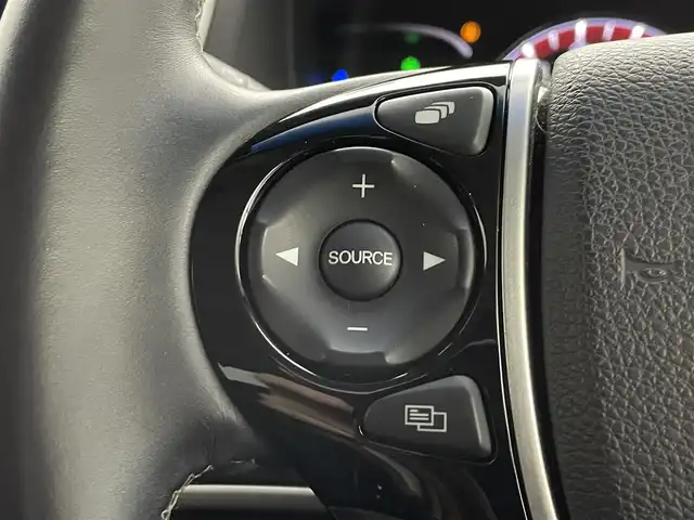 ホンダ オデッセイ アブソルート ホンダセンシング 埼玉県 2019(令1)年 6.2万km プレミアムヴィーナスブラックP 禁煙　純正９型ナビ　Ｂカメラ　９型後席モニター　両側電動　ＥＴＣ　オットマン　Ｂｌｕｅｔｏｏｔｈ　ＴＶ　前後ドライブレコーダー　レーダークルーズコントロール　レーンキープアシスト　衝突軽減システム