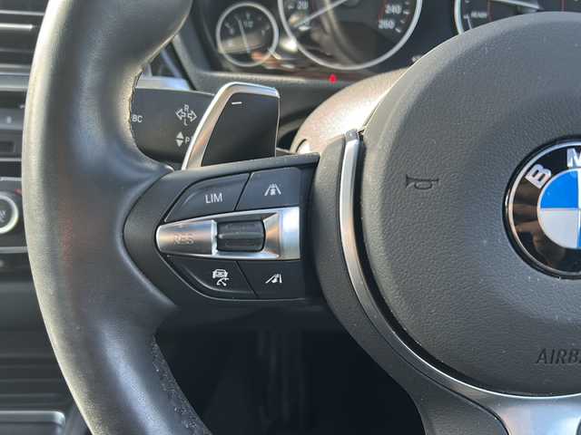 ＢＭＷ ３２０ｉ Mスポーツ 愛媛県 2018(平30)年 5.5万km アルピンホワイトⅢ 純正ナビ/HDD/CD/DVD/フルセグ/クリアランスソナー/オプショングリル（純正積載）/クルーズコントロール/ETC/ドライブレコーダー前のみ/パワーシート/シートメモリー/シートヒーター/純正フロアマット/純正18インチAW/BSM/フォグランプ/LEDヘッドライト/保証書/取扱説明書