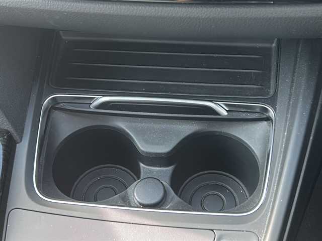 ＢＭＷ ３２０ｉ Mスポーツ 愛媛県 2018(平30)年 5.5万km アルピンホワイトⅢ 純正ナビ/HDD/CD/DVD/フルセグ/クリアランスソナー/オプショングリル（純正積載）/クルーズコントロール/ETC/ドライブレコーダー前のみ/パワーシート/シートメモリー/シートヒーター/純正フロアマット/純正18インチAW/BSM/フォグランプ/LEDヘッドライト/保証書/取扱説明書