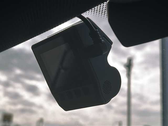 ＢＭＷ ３２０ｉ Mスポーツ 愛媛県 2018(平30)年 5.5万km アルピンホワイトⅢ 純正ナビ/HDD/CD/DVD/フルセグ/クリアランスソナー/オプショングリル（純正積載）/クルーズコントロール/ETC/ドライブレコーダー前のみ/パワーシート/シートメモリー/シートヒーター/純正フロアマット/純正18インチAW/BSM/フォグランプ/LEDヘッドライト/保証書/取扱説明書