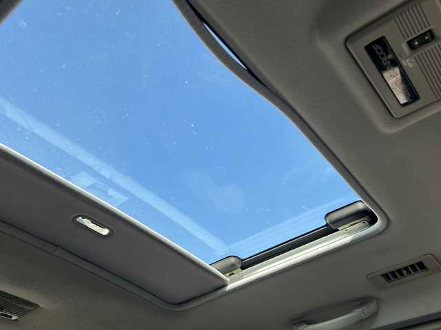 三菱 デリカ スペースギア エクシード 静岡県 2000(平12)年 17.1万km ソフィアホワイト 社外ナビ/AM/FM/TV/BT/ワンセグ/サンルーフ/A/TMODE/AUTOSTEP/ETC/片側スライド/純正フロアマット/センターデフロック/純正15インチアルミ