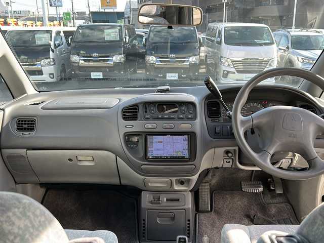 三菱 デリカ スペースギア エクシード 静岡県 2000(平12)年 17.1万km ソフィアホワイト 社外ナビ/AM/FM/TV/BT/ワンセグ/サンルーフ/A/TMODE/AUTOSTEP/ETC/片側スライド/純正フロアマット/センターデフロック/純正15インチアルミ