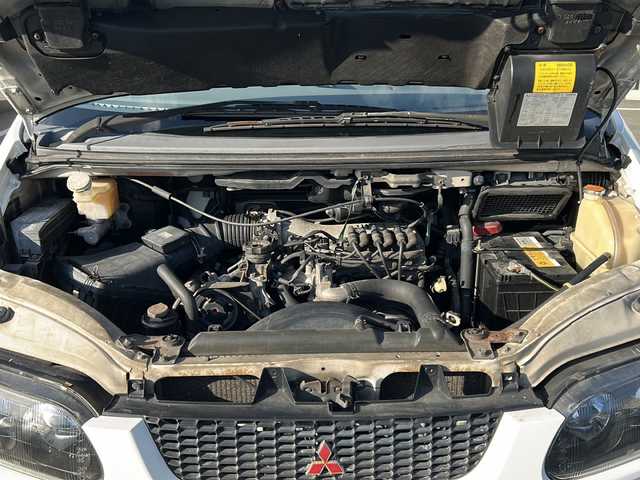 三菱 デリカ スペースギア エクシード 静岡県 2000(平12)年 17.1万km ソフィアホワイト 社外ナビ/AM/FM/TV/BT/ワンセグ/サンルーフ/A/TMODE/AUTOSTEP/ETC/片側スライド/純正フロアマット/センターデフロック/純正15インチアルミ