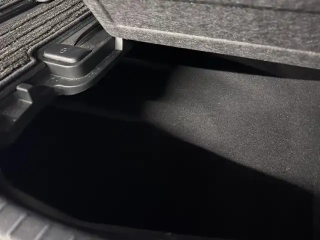 トヨタ アルファード S タイプゴールドⅡ 三重県 2022(令4)年 6.5万km ブラック ガソリン/FF/MTモード付インパネCVT/純正 9インチディスプレイオーディオ/（AM/FM/USB/iPod/Bluetooth/Miracast/AppleCarPlay/AndroidAuto）/モデリスタエアロ（F/R下）＋スポーツマフラー/バックガイドモニター/両側パワースライドドア/ETC/Toyota Safety Sense/●プリクラッシュセーフティ/●レーントレーシングアシスト/●レーダークルコン/●ロードサインアシスト/●アダプティブハイビームシステム/・【OP】ブラインドスポットモニター＋リヤクロストラフィックアラート*/・先行車発進告知機能/・パーキングサポートブレーキ（前後静止物＋後方接近車両*）/・など/装備/・3眼LEDヘッドランプ（専用加飾）/・3.5SC/2.5S Cパッケージ用大型ハイグレードコンソール（アームレスト付）/・ハーフレザーシート/・左右＆後席独立オートエアコン/・パワーバックドア/・オットマンシート（2nd）/・ステアリングスイッチ/・電子パーキングブレーキ＆ブレーキホールド/・オートライト/・純正18inAW/・保/取/ナビ取/・スマートキーx2/など