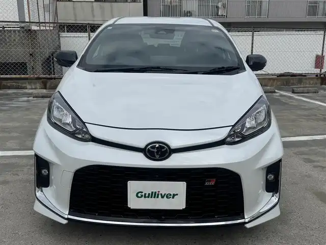 トヨタ アクア GRスポーツ 広島県 2024(令6)年 2.3万km プラチナホワイトパールマイカ ワンオーナー/トヨタチームメイト/・アドバンストパーク/・シースルー機能付パノラミックビューモニター/・パーキングサポートブレーキ/10.5インチディスプレーオーディオ/・Bluetooth/ブラインドスポットモニター/コンフォートパッケージ/・D席イージーリターン機能/・シートヒーター/・N席シートバックポケット/・ステアリングヒーター/ドライブレコーダー付自動防眩インナーミラー/セーフティーセンス/・プリクラッシュセーフティ/・レーントレーシングアシスト/・レーダークルーズコントロール/・オートマチックハイビーム/・ロードサインアシスト