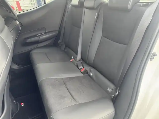 トヨタ アクア GRスポーツ 広島県 2024(令6)年 2.3万km プラチナホワイトパールマイカ ワンオーナー/トヨタチームメイト/・アドバンストパーク/・シースルー機能付パノラミックビューモニター/・パーキングサポートブレーキ/10.5インチディスプレーオーディオ/・Bluetooth/ブラインドスポットモニター/コンフォートパッケージ/・D席イージーリターン機能/・シートヒーター/・N席シートバックポケット/・ステアリングヒーター/ドライブレコーダー付自動防眩インナーミラー/セーフティーセンス/・プリクラッシュセーフティ/・レーントレーシングアシスト/・レーダークルーズコントロール/・オートマチックハイビーム/・ロードサインアシスト