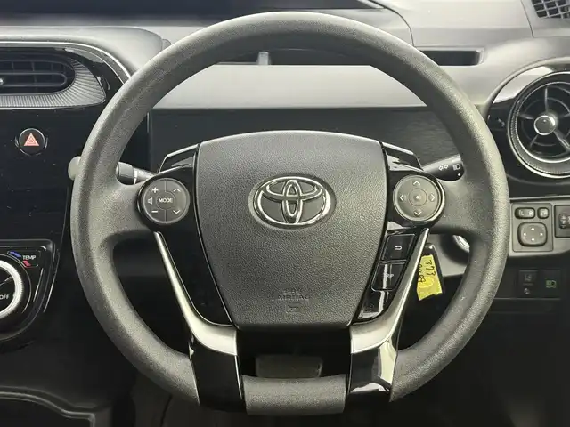 トヨタ アクア S スタイルブラック 愛知県 2020(令2)年 4.2万km ホワイトパールクリスタルシャイン 純正ナビ（ＣＤ・Ｂｌｕｅｔｏｏｔｈ・フルセグ）/バックカメラ/純正ドライブレコーダー/ＥＴＣ/レーンキープアシスト/横滑り防止装置/衝突軽減ブレーキ/盗難防止装置/コーナーセンサー/ステアリングリモコン/LEDオートライト/オートハイビーム/純正フロアマット/ドアバイザー/レベライザー/取扱説明書/保証書