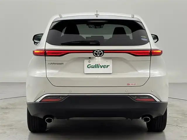 トヨタ ハリアー G 福岡県 2020(令2)年 7.2万km ホワイトパールクリスタルシャイン 純正８型ナビ／フルセグＴＶ　/バックカメラ　/ドラレコ機能デジタルインナーミラー　/ビルトインＥＴＣ　/トヨタセーフティセンス　/レーダークルーズコントロール　/コーナーセンサー　/衝突被害軽減ブレーキ　/レーンキープ　/アクセル踏み間違い防止　/パワーバックドア　/ハーフレザーシート　/LEDヘッドライト　/純正１８インチアルミホイール