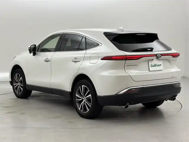 トヨタ ハリアー G 福岡県 2020(令2)年 7.2万km ホワイトパールクリスタルシャイン 純正８型ナビ／フルセグＴＶ　/バックカメラ　/ドラレコ機能デジタルインナーミラー　/ビルトインＥＴＣ　/トヨタセーフティセンス　/レーダークルーズコントロール　/コーナーセンサー　/衝突被害軽減ブレーキ　/レーンキープ　/アクセル踏み間違い防止　/パワーバックドア　/ハーフレザーシート　/LEDヘッドライト　/純正１８インチアルミホイール