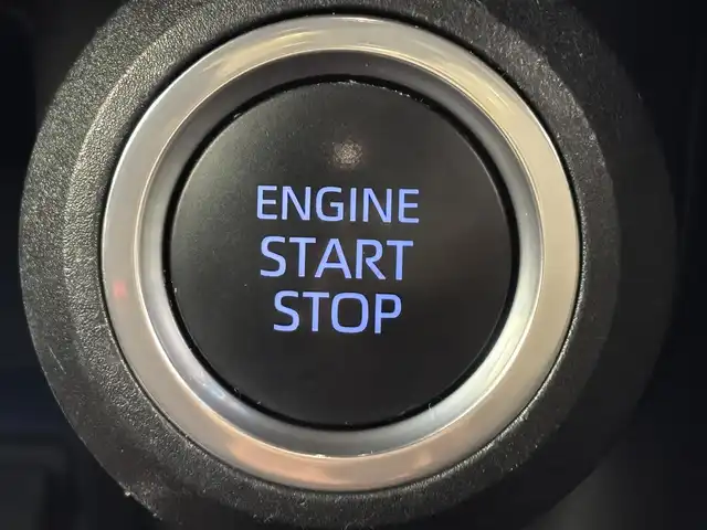 トヨタ ハリアー G 福岡県 2020(令2)年 7.2万km ホワイトパールクリスタルシャイン 純正８型ナビ／フルセグＴＶ　/バックカメラ　/ドラレコ機能デジタルインナーミラー　/ビルトインＥＴＣ　/トヨタセーフティセンス　/レーダークルーズコントロール　/コーナーセンサー　/衝突被害軽減ブレーキ　/レーンキープ　/アクセル踏み間違い防止　/パワーバックドア　/ハーフレザーシート　/LEDヘッドライト　/純正１８インチアルミホイール