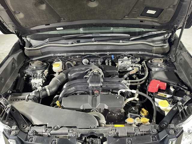 スバル フォレスター 2．0i－L 沖縄県 2014(平26)年 7.9万km クリスタルブラックシリカ 禁煙車/ワンオーナー/４WD/社外ナビ/フルセグTV／Bluetooth/CD／DVD/クルーズコントロール/バックカメラ/ETC/純正アルミ/パドルシフト/純正フロアマット/スペアキー/ドアバイザー/保証書/取扱説明書