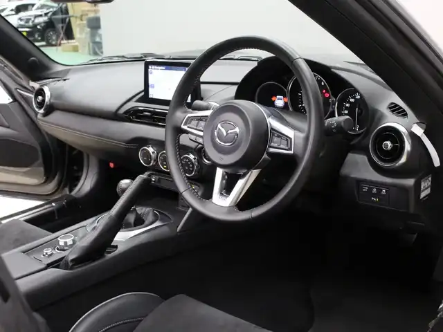 マツダ ロードスター ＲＦ RS 三重県 2021(令3)年 0.4万km マシーングレープレミアムM 6MT/BOSEサウンドシステム/純正ナビ/　フルセグTV/CD/DVD/Bluetooth/純正レカロシート/ハーフレザーシート/Wシートヒーター /LEDヘッドライト/オートライト/クリアランスソナー /純正17インチアルミホイール/ビルシュタイン製ダンパー/フロントサスタワーバー/パワーリトラクタブルハードトップ/ブラインドスポットモニター/クルーズコントロール