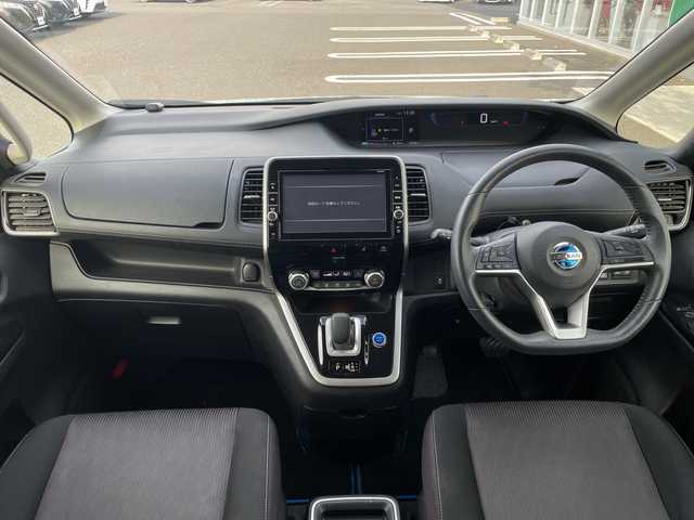 日産 セレナ e－パワー ハイウェイスター V 茨城県 2018(平30)年 7.7万km ミントホワイトP 衝突軽減システム /禁煙車 /両側パワースライドドア /バックカメラ /LEDヘッドライト /クルーズコントロール /スマートキー /前後ドライブレコーダー /純正アルミホイール /アイドリングストップ /ETC