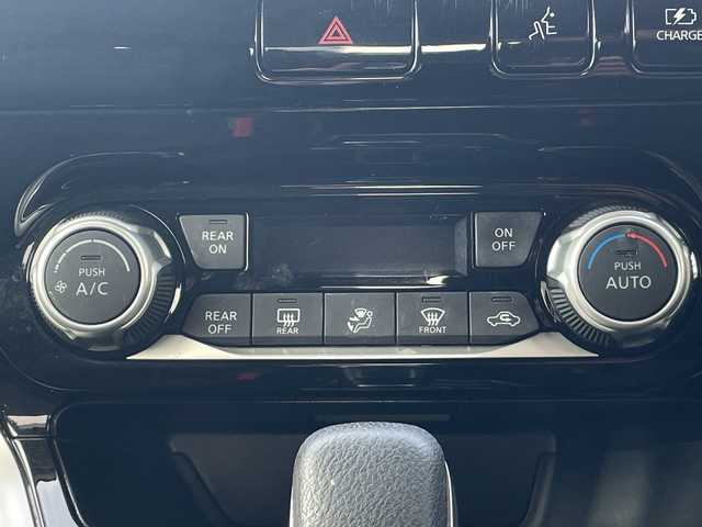 日産 セレナ e－パワー ハイウェイスター V 茨城県 2018(平30)年 7.7万km ミントホワイトP 衝突軽減システム /禁煙車 /両側パワースライドドア /バックカメラ /LEDヘッドライト /クルーズコントロール /スマートキー /前後ドライブレコーダー /純正アルミホイール /アイドリングストップ /ETC