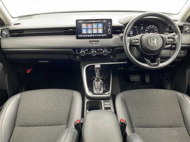 ホンダ ヴェゼル ハイブリッド e:HEV Z 大阪府 2021(令3)年 3.6万km サンドカーキパール 純正ディスプレイオーディオ　/（ナビ　フルセグＴＶ　Ｂｌｕｅｔｏｏｔｈ接続）　/ビルトインＥＴＣ　/バックカメラ　/前後コーナーセンサー　/全方位ドライブレコーダー　/前席シートヒーター　/電動リアゲート　/レーンアシスト/ステアリングヒーター/ブラインドスポットインフォメーション/純正１８インチアルミホイール/追従型クルーズコントロール/オートマチックハイビーム/アイドリングストップ/USB入力端子