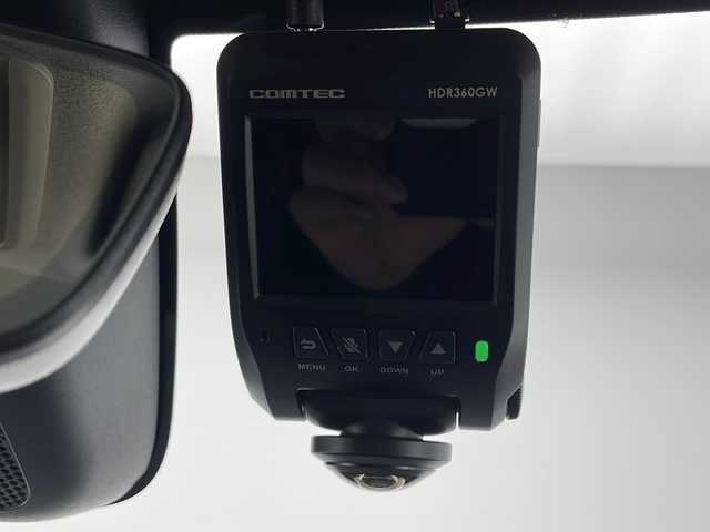 ホンダ ヴェゼル ハイブリッド e:HEV Z 大阪府 2021(令3)年 3.6万km サンドカーキパール 純正ディスプレイオーディオ　/（ナビ　フルセグＴＶ　Ｂｌｕｅｔｏｏｔｈ接続）　/ビルトインＥＴＣ　/バックカメラ　/前後コーナーセンサー　/全方位ドライブレコーダー　/前席シートヒーター　/電動リアゲート　/レーンアシスト/ステアリングヒーター/ブラインドスポットインフォメーション/純正１８インチアルミホイール/追従型クルーズコントロール/オートマチックハイビーム/アイドリングストップ/USB入力端子