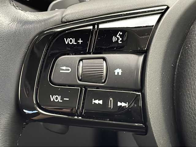 ホンダ ヴェゼル ハイブリッド e:HEV Z 大阪府 2021(令3)年 3.6万km サンドカーキパール 純正ディスプレイオーディオ　/（ナビ　フルセグＴＶ　Ｂｌｕｅｔｏｏｔｈ接続）　/ビルトインＥＴＣ　/バックカメラ　/前後コーナーセンサー　/全方位ドライブレコーダー　/前席シートヒーター　/電動リアゲート　/レーンアシスト/ステアリングヒーター/ブラインドスポットインフォメーション/純正１８インチアルミホイール/追従型クルーズコントロール/オートマチックハイビーム/アイドリングストップ/USB入力端子