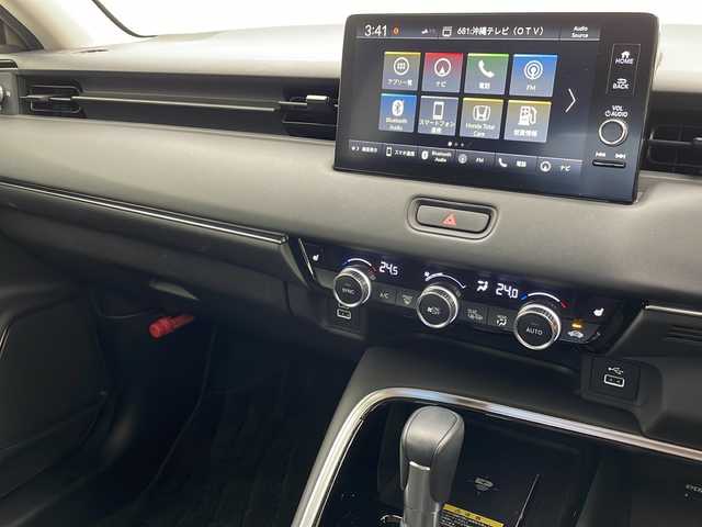ホンダ ヴェゼル ハイブリッド e:HEV Z 大阪府 2021(令3)年 3.6万km サンドカーキパール 純正ディスプレイオーディオ　/（ナビ　フルセグＴＶ　Ｂｌｕｅｔｏｏｔｈ接続）　/ビルトインＥＴＣ　/バックカメラ　/前後コーナーセンサー　/全方位ドライブレコーダー　/前席シートヒーター　/電動リアゲート　/レーンアシスト/ステアリングヒーター/ブラインドスポットインフォメーション/純正１８インチアルミホイール/追従型クルーズコントロール/オートマチックハイビーム/アイドリングストップ/USB入力端子