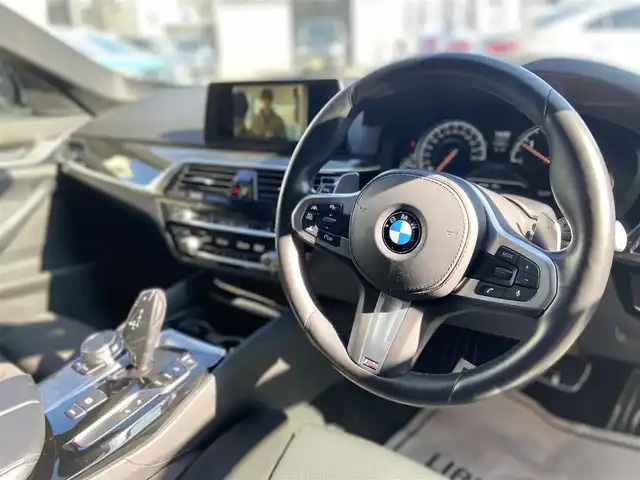 ＢＭＷ ５２３ｄ Mスポーツ 栃木県 2019(平31)年 4.4万km アルピンホワイトⅢ HUD/ACC/レーン/ブラインドS/全方位カメラ/純正ナビ/フルセグ /パワーシート/シートヒーター/電動リアゲート/ETC/LED/社外ドラレコ/純正19インチAW